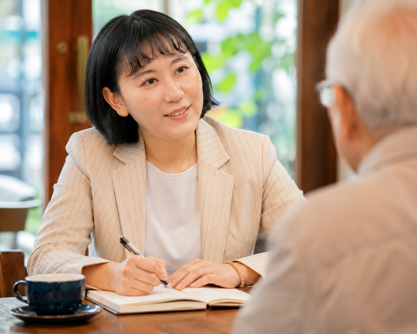 区民の声を聞く鈴木あやな